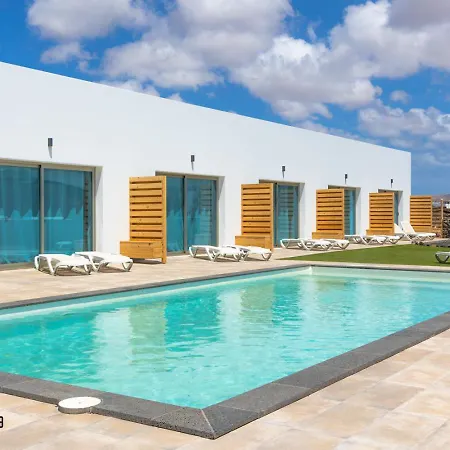 Lola Family Lajares Irent Fuerteventura Lägenhet *