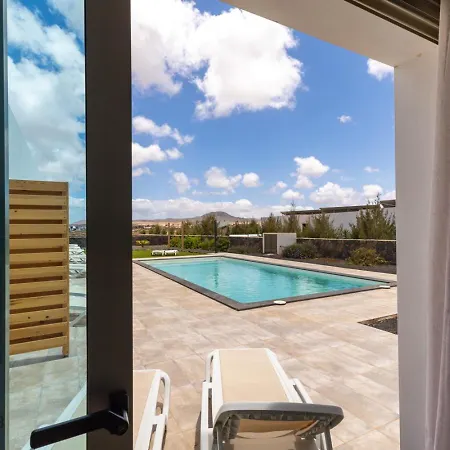 Lola Family Lajares Irent Fuerteventura *